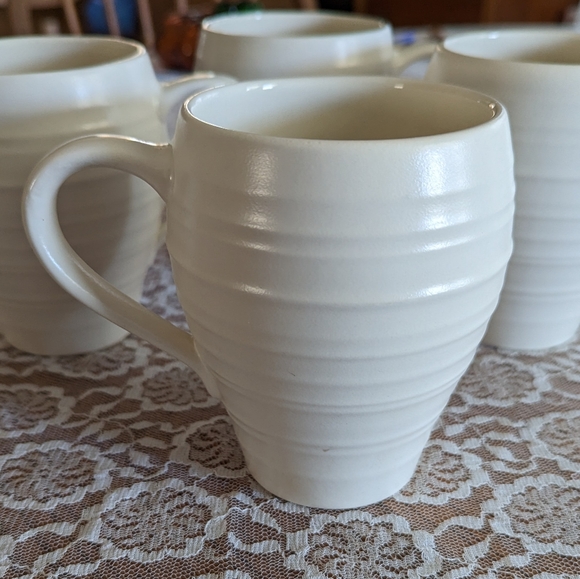 Mikasa Dining Mikasa Mugs White Swirl Dj0 Dishwasher Microwave Safe Set Of 4 Stoneware 16 Oz